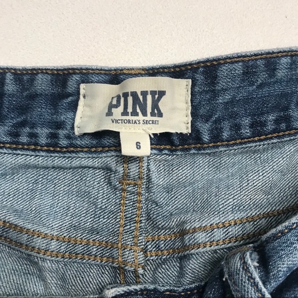 💜 Pink Shorts 💜 - Picture 2 of 3